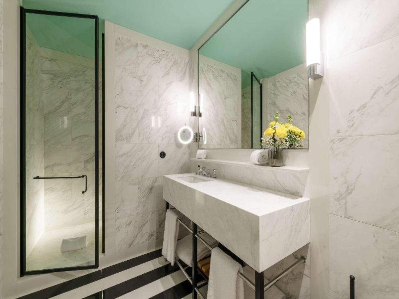 The Editory Boulevard Aliados Hotel image