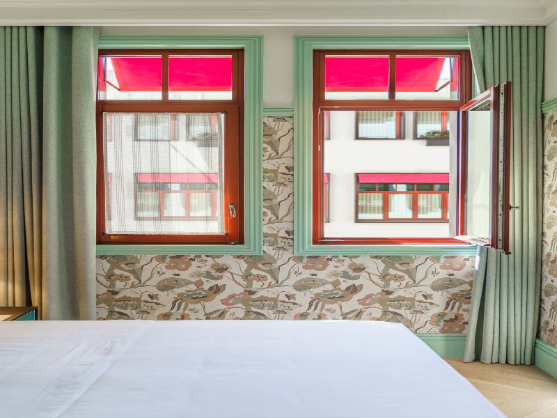 The Editory Boulevard Aliados Hotel image