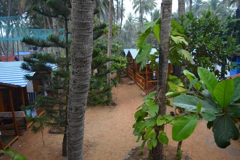 Royal Touch Beach Huts & Restaurant image