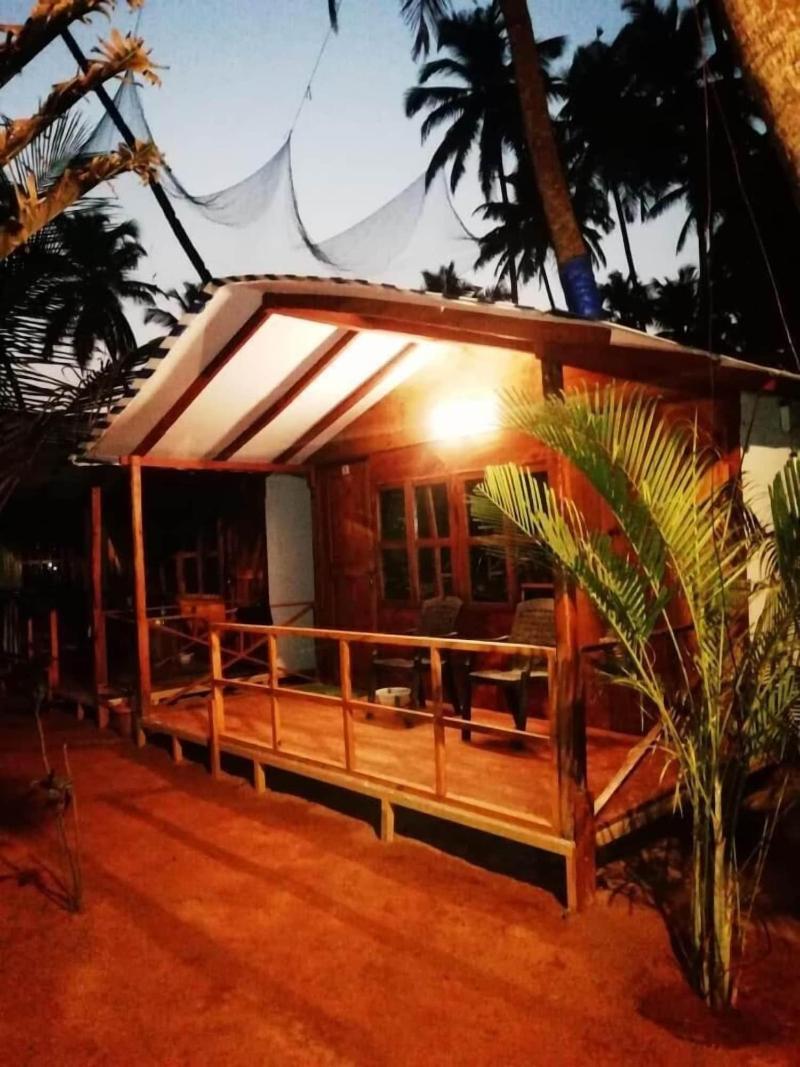 Royal Touch Beach Huts & Restaurant image