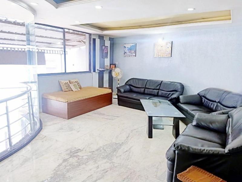 Hotel Rajdhani Plaza image
