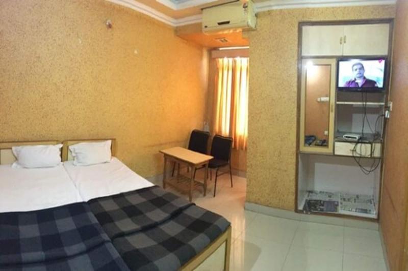 Hotel Rajdhani Plaza image