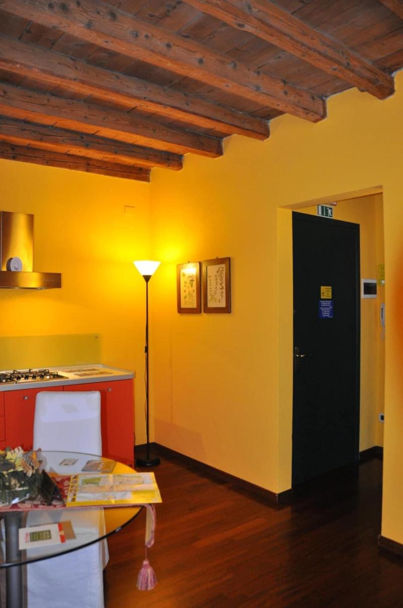 Piazza Nova Guest House image