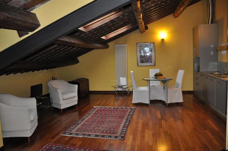 Piazza Nova Guest House image