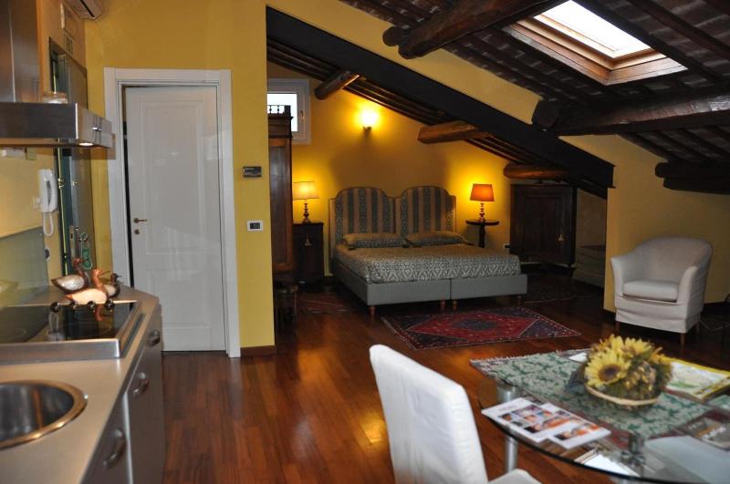 Piazza Nova Guest House image