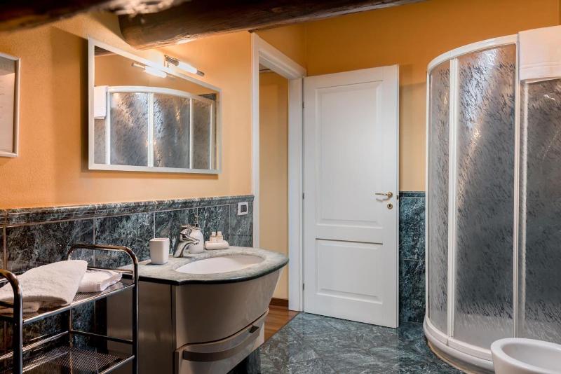 Piazza Nova Guest House image