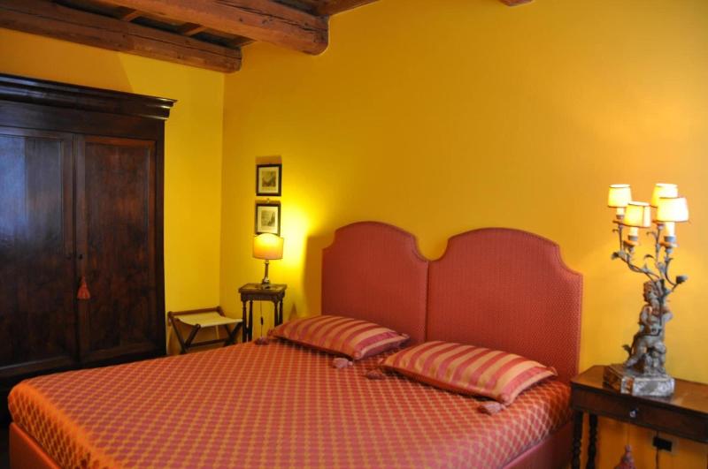 Piazza Nova Guest House image