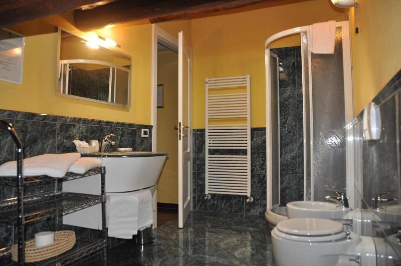 Piazza Nova Guest House image