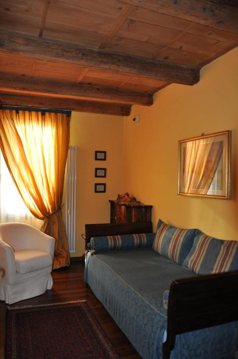 Piazza Nova Guest House image