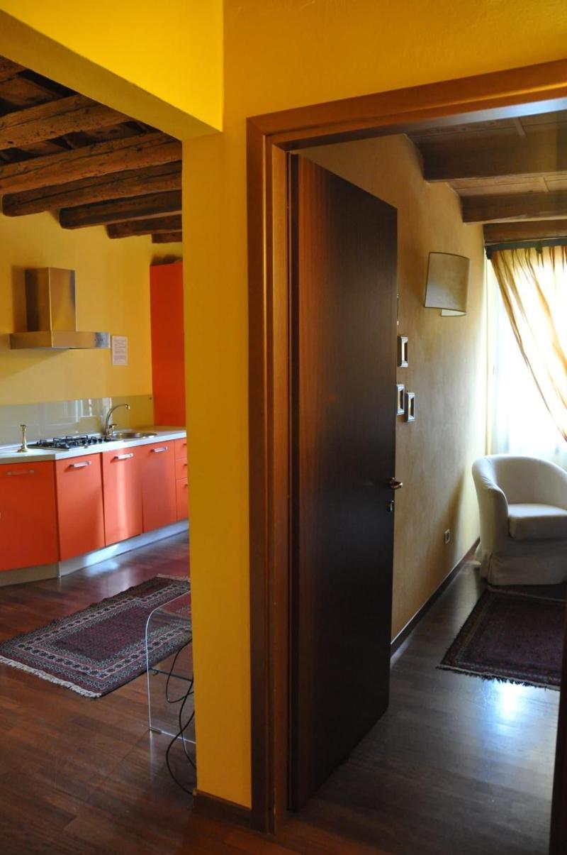 Piazza Nova Guest House image