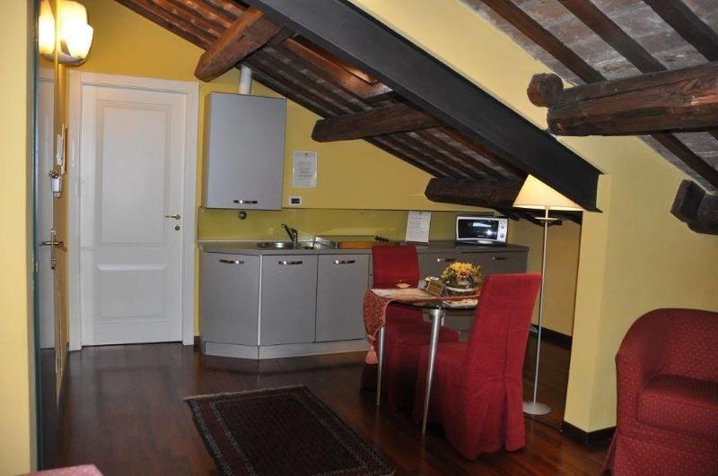 Piazza Nova Guest House image