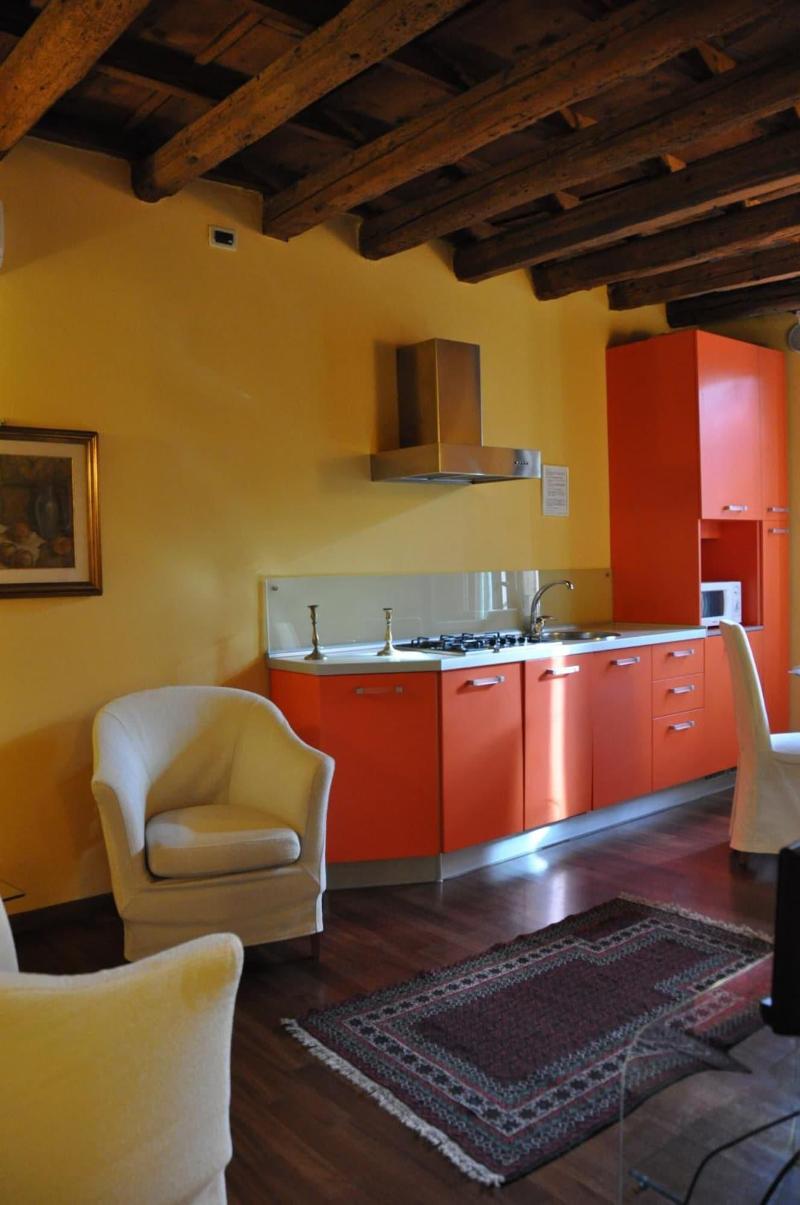Piazza Nova Guest House image