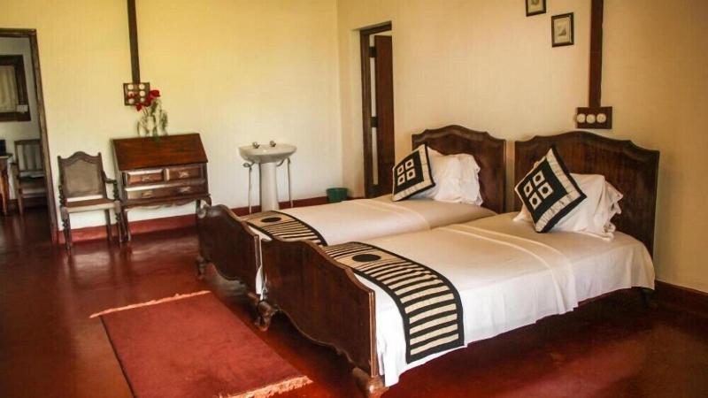 Ancoombra Tea Estate Bungalow image