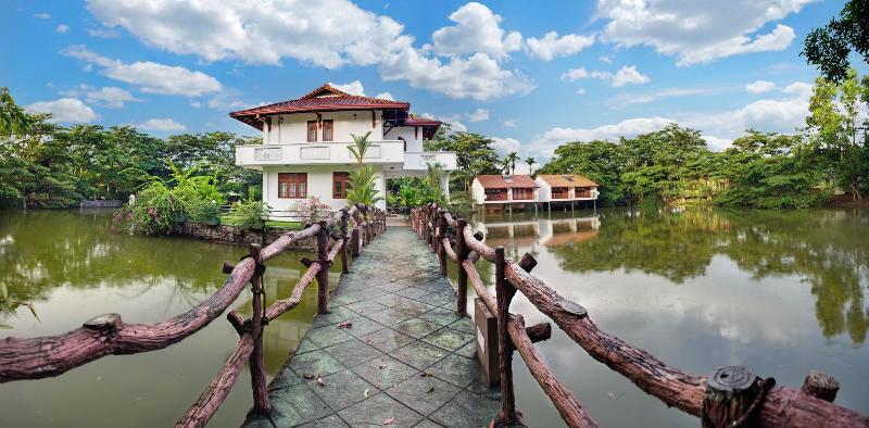 Wet Water Resort image