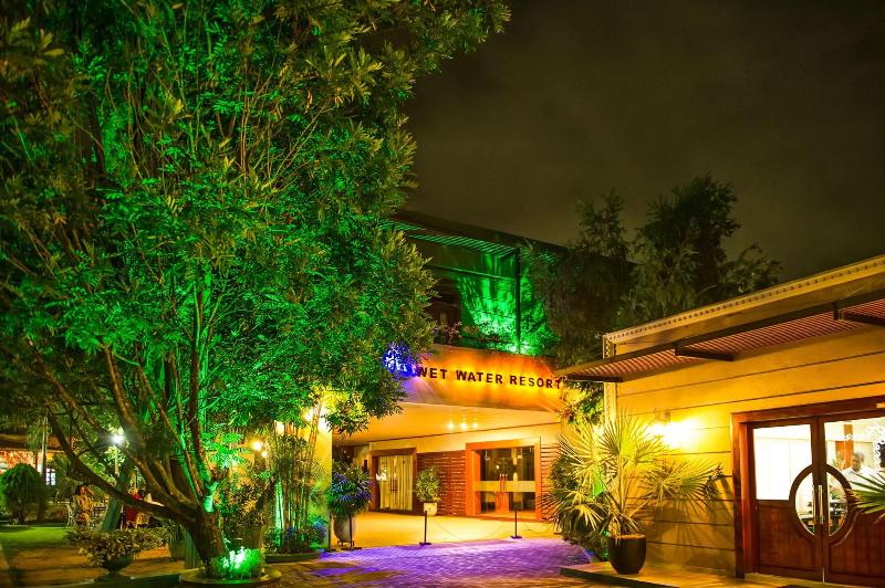 Wet Water Resort image