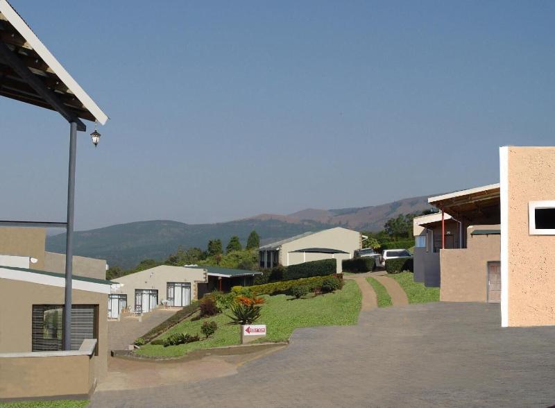 Esther's Lodge image