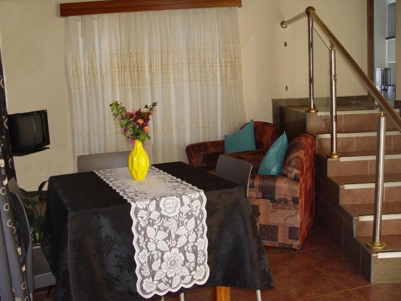 Esther's Lodge image