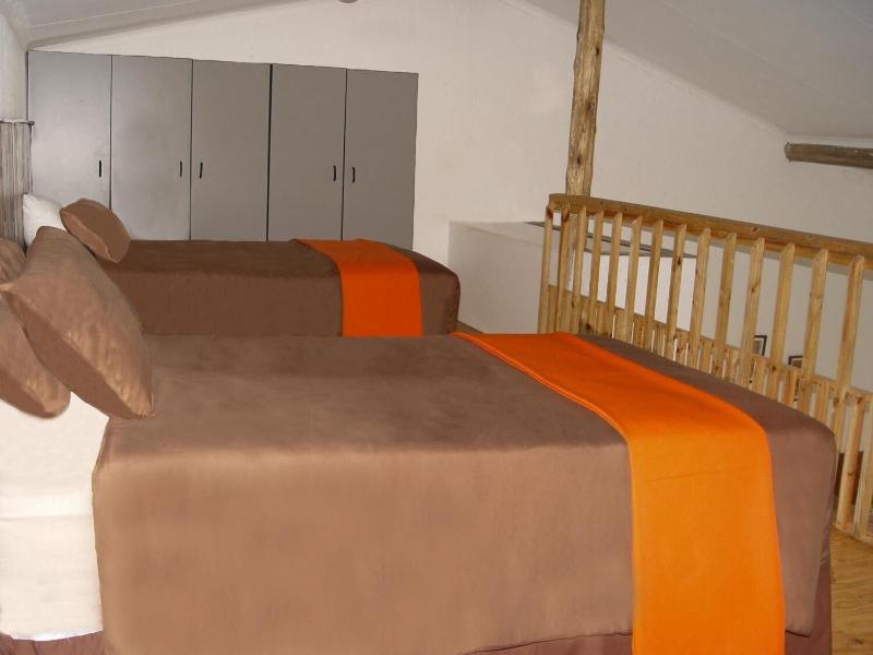 Esther's Lodge image