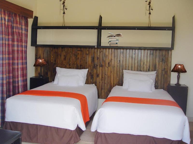 Esther's Lodge image