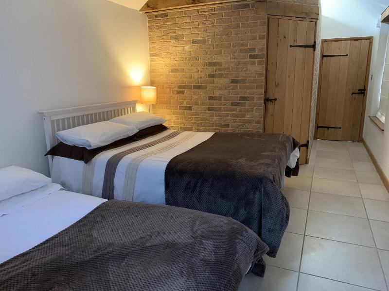 Appletree Cottages image
