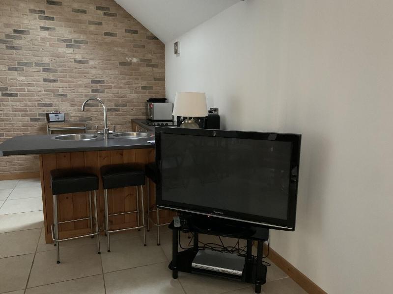 Appletree Cottages image