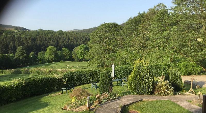 Dee Valley Cottages image