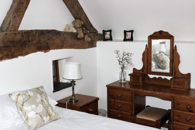 Dee Valley Cottages image