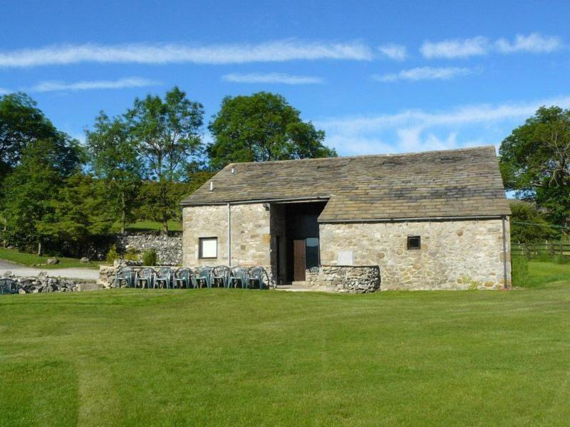 Skirfare Barn image