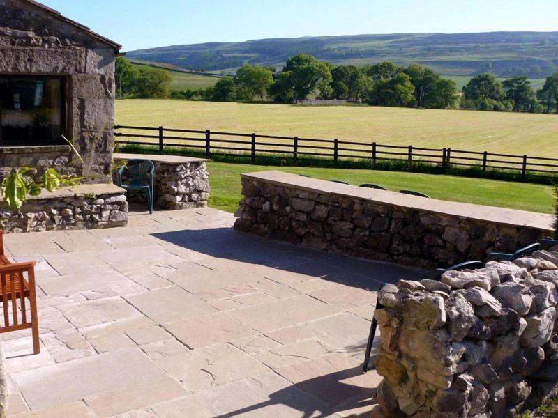Skirfare Barn image