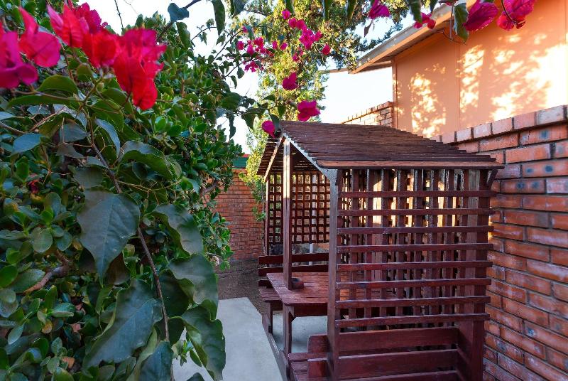 Gariep Dam SunRose Group of Guest Houses image