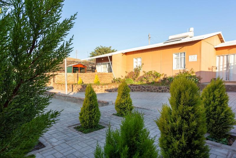 Gariep Dam SunRose Group of Guest Houses image