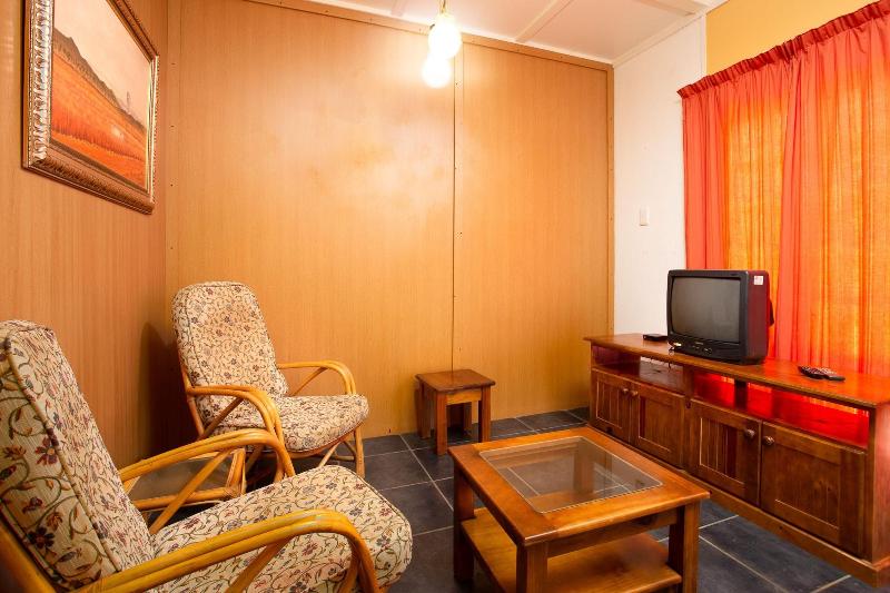 Gariep Dam SunRose Group of Guest Houses image