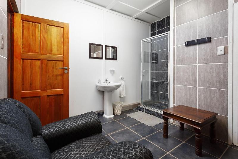 Gariep Dam SunRose Group of Guest Houses image