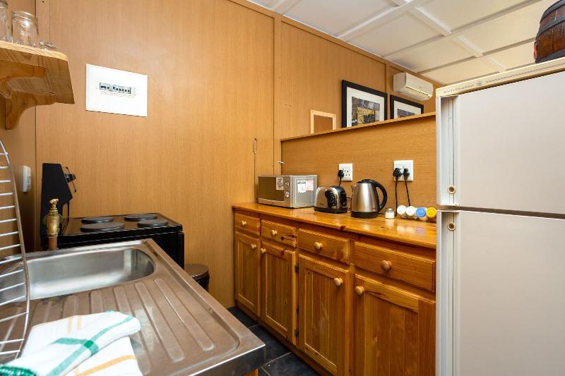 Gariep Dam SunRose Group of Guest Houses image