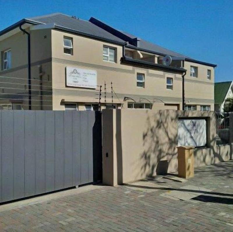 1st Class Manor B&B, East London