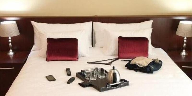 1st Class Manor B&B 5