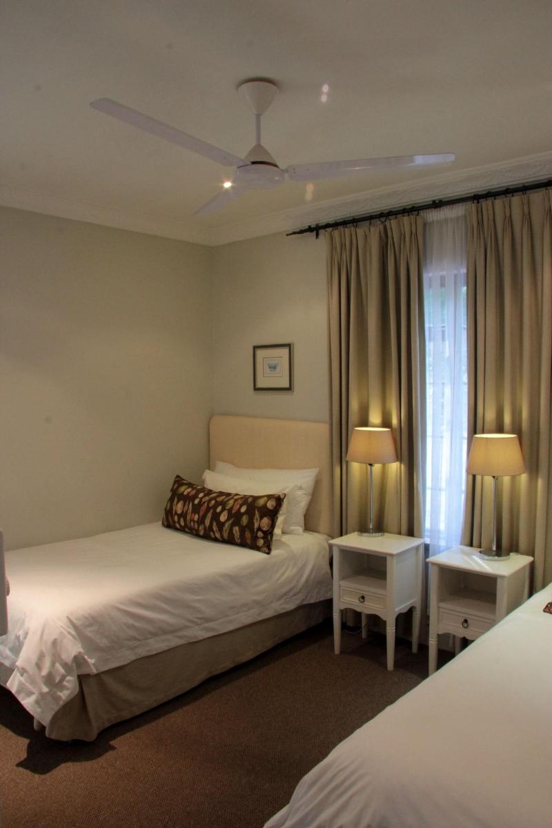MontMartre Chalets and Guest House image