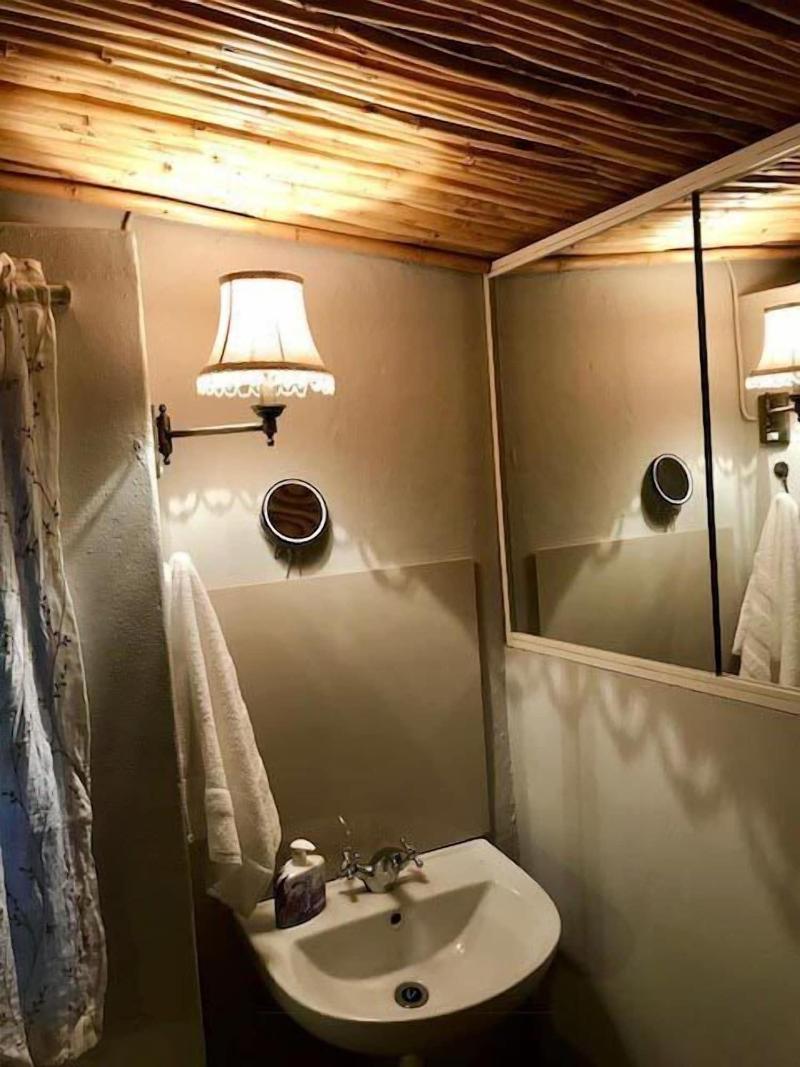 Courchevel Cottages image