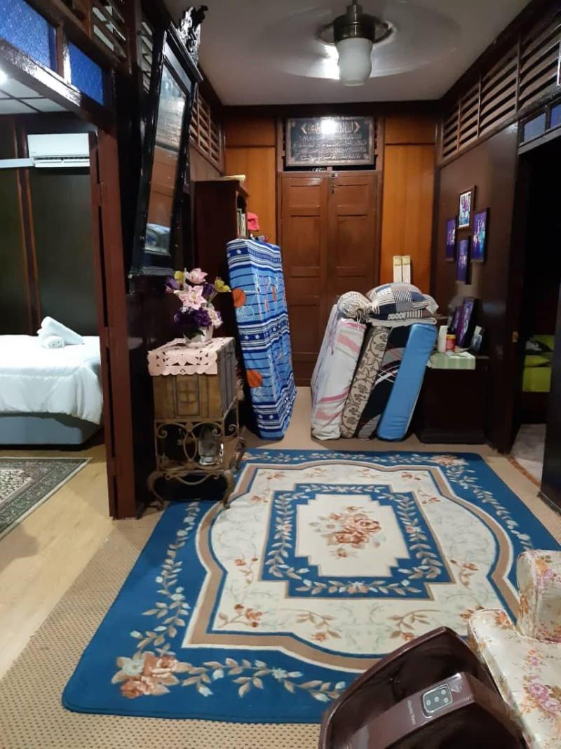 OYO Home 90332 Jentayu Homestay Pontian image
