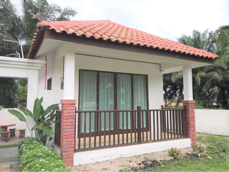 OYO Home 90332 Jentayu Homestay Pontian image