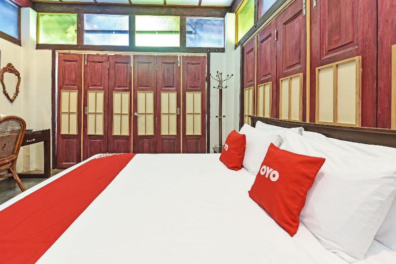 OYO Home 90332 Jentayu Homestay Pontian image