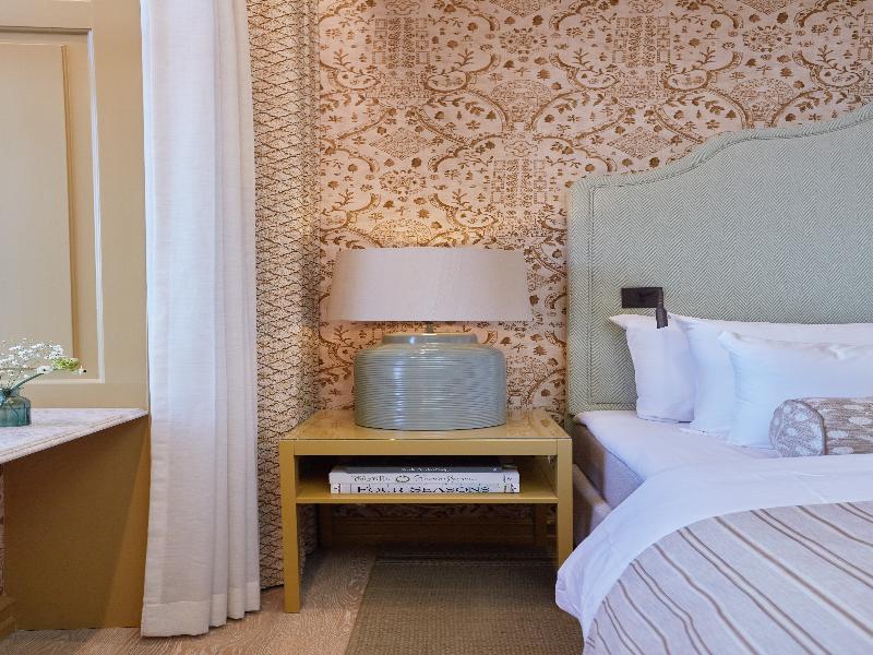 Henrik's Hotel image