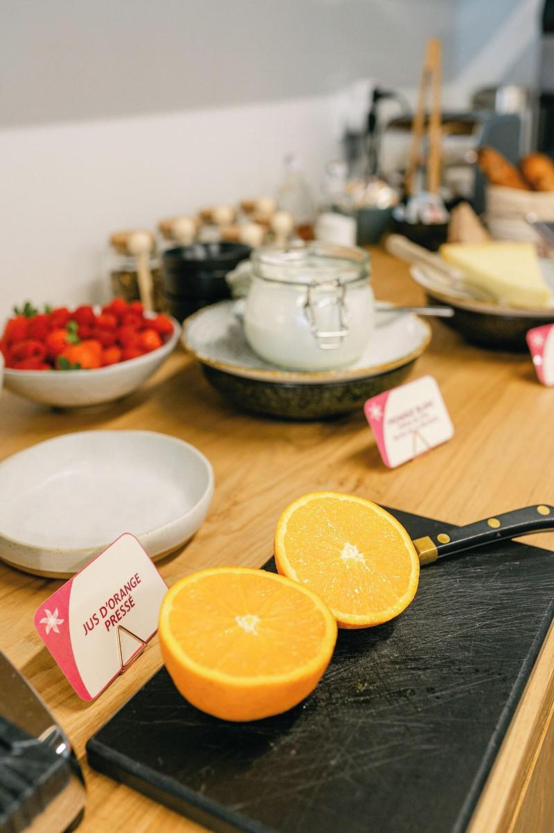 Logis Hotel L'Argence image