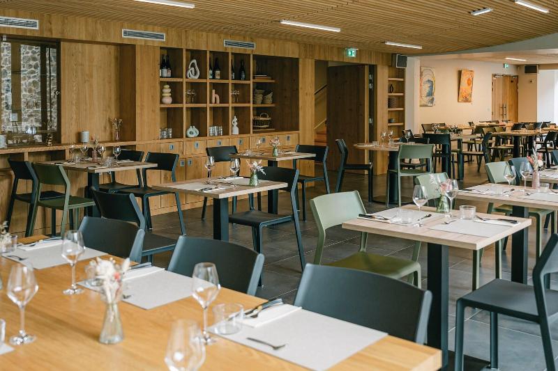 Logis Hotel L'Argence image