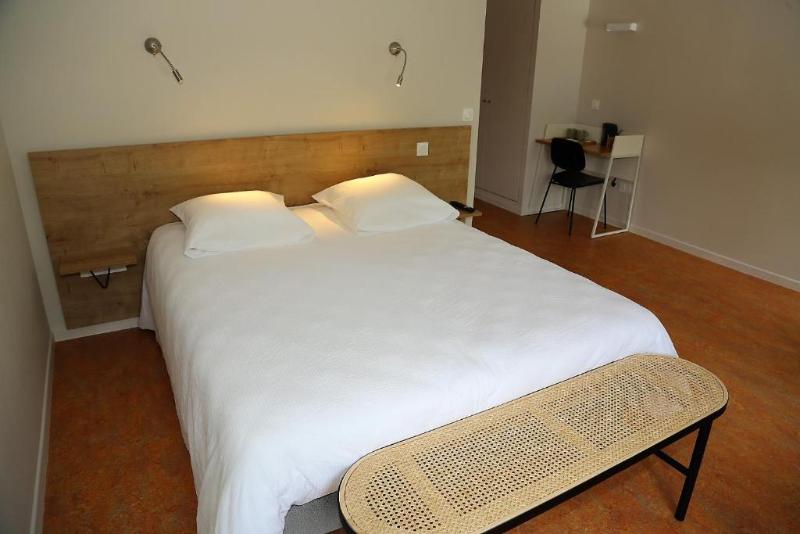 Logis Hotel L'Argence image