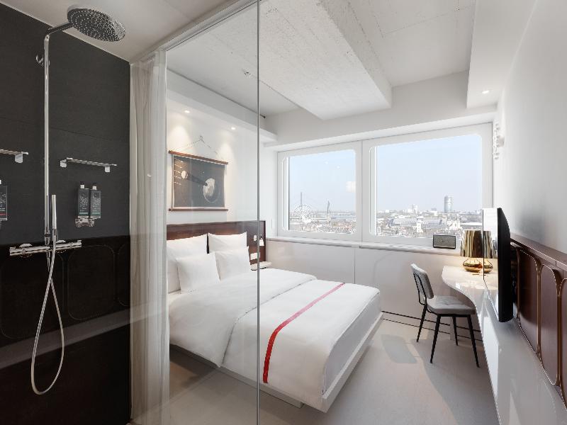 Ruby Luna Hotel Dusseldorf by IHG image