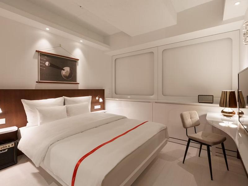 Ruby Luna Hotel Dusseldorf by IHG image