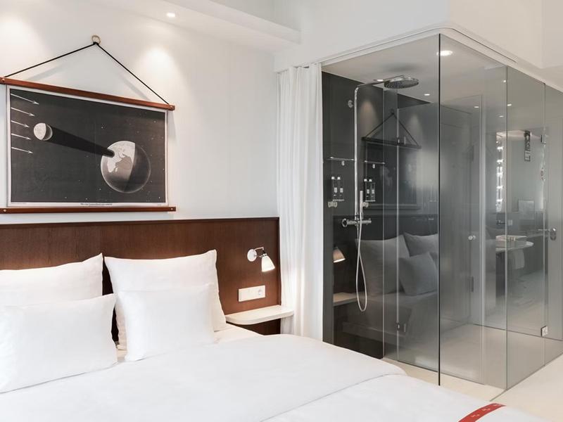 Ruby Luna Hotel Dusseldorf by IHG image