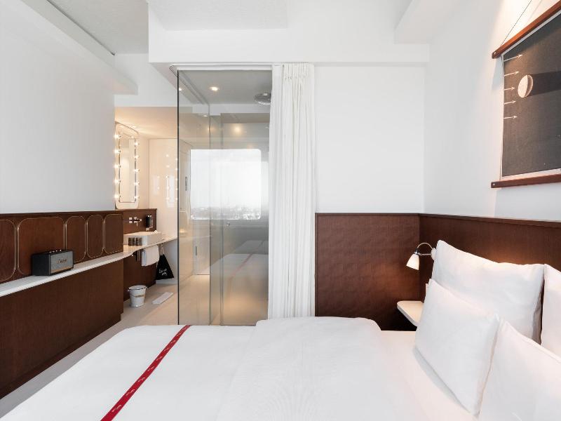 Ruby Luna Hotel Dusseldorf by IHG image