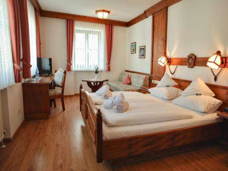 Grafliches Hotel Alte Post image